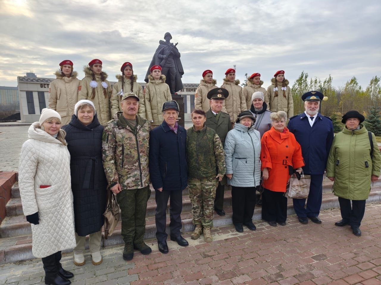 Торжественный митинг, посвящённый 83-летию патриотического почина сельскохозяйственной артели «Красный доброволец»